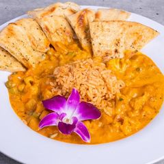 Island curry with naan at Sami's on Marco Island